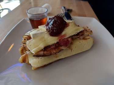 Syrup Trap — Restaurant Food And Dining Photo