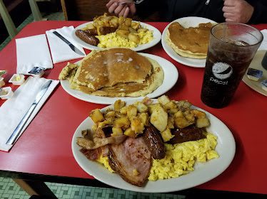 Boulevard Diner