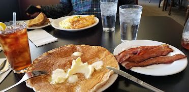 Cameo Cafe — Restaurant Food And Dining Photo