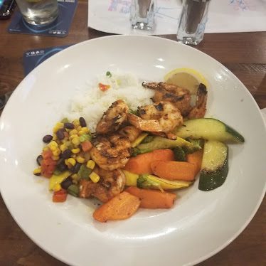 Oak Barrel Tavern — Restaurant Food And Dining Photo