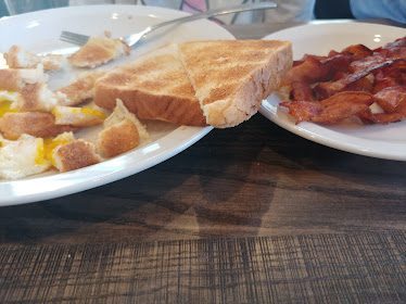 City Line Diner — Restaurant Food And Dining Photo