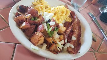 The Grand Banquet Room at Fresno Breakfast House