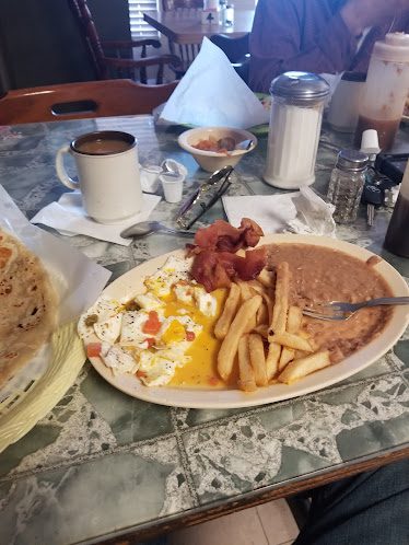 Estrellas Restaurant — Restaurant Food And Dining Photo