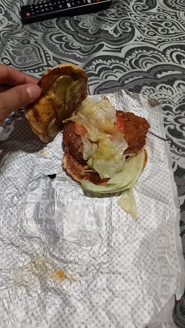 Rally's — Restaurant Food And Dining Photo