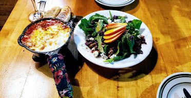 Dodici Pizza + Wine — Restaurant Food And Dining Photo