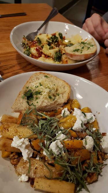 Adamo's Restaurant — Restaurant Food And Dining Photo