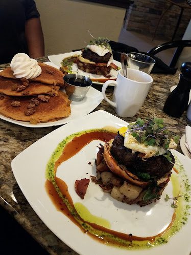 Second Street American Bistro — Restaurant Food And Dining Photo