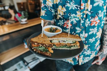 Isaac's Downtown — Restaurant Food And Dining Photo