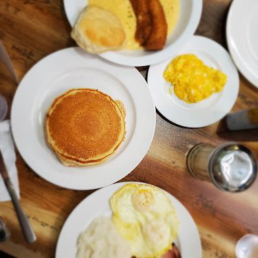 Huskers Cafe (Atlanta)