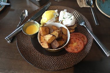 Saltwood Charcuterie & Bar