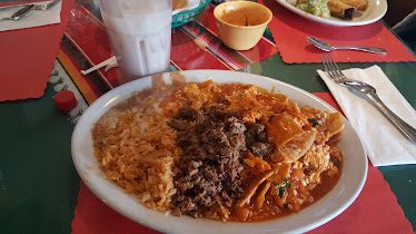 El Perico Ranchero — Restaurant Food And Dining Photo