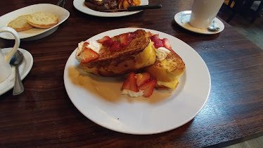 Chira's | Restaurant and Catering — Restaurant Food And Dining Photo