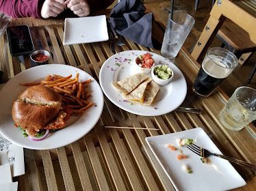 Mission Avenue — Restaurant Food And Dining Photo