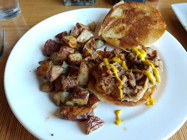 The Homesteader Cafe — Restaurant Food And Dining Photo