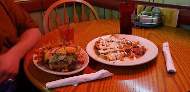 The Houndstooth Public House