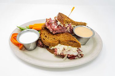 Wooglin's Deli & Cafe