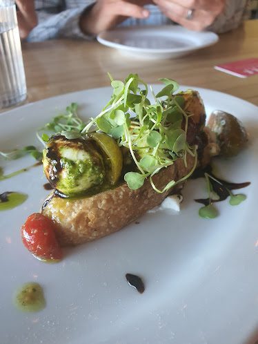 White Pie Pizzeria