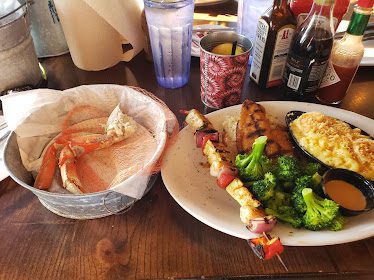 Joe's Crab Shack — Restaurant Food And Dining Photo