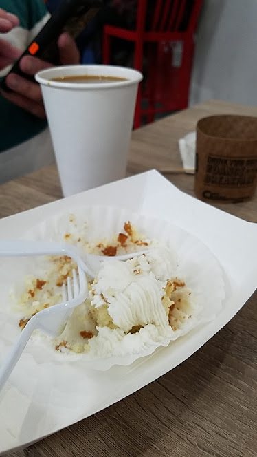 Golly G's Coffee, Ice Cream & Sweets