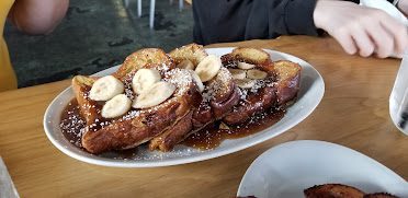 Parkside Restaurant — Restaurant Food And Dining Photo