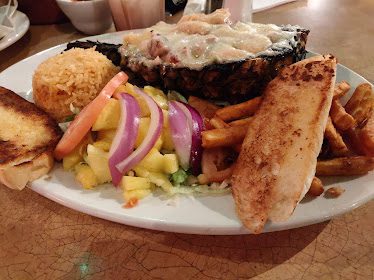 Guaca Maya — Restaurant Food And Dining Photo