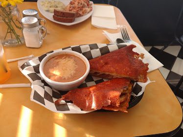 The Gingham Cafe