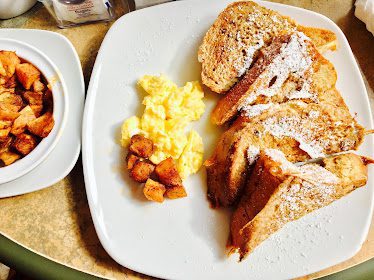 Scrambled — Restaurant Food And Dining Photo