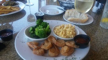 Liberty Park Grill — Restaurant Food And Dining Photo
