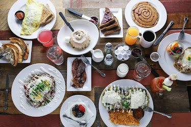 Hen House Eatery — Restaurant Food And Dining Photo
