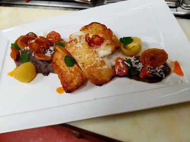 Café Waterside — Restaurant Food And Dining Photo