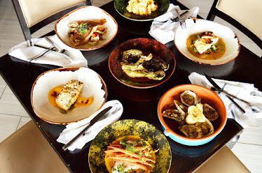 GG's Waterfront — Restaurant Food And Dining Photo