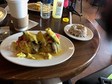 Cafe Hey — Restaurant Food And Dining Photo