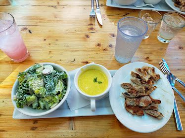 The Tiny Diner — Restaurant Food And Dining Photo