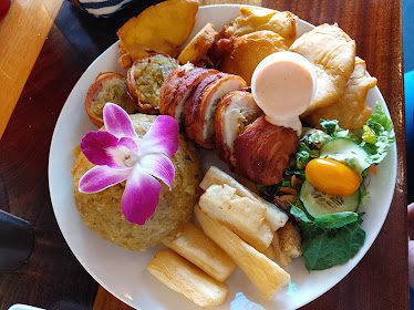 CostaMar Seafood and Grill Restaurant — Restaurant Food And Dining Photo