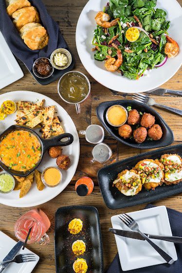 Hen Quarter — Restaurant Food And Dining Photo