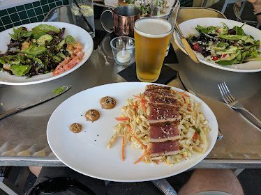 Cafe Dufrain — Restaurant Food And Dining Photo