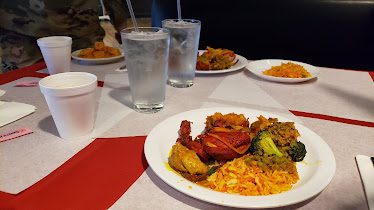 Taj Restaurant & Bar, Best North Indian food, buffet — Restaurant Food And Dining Photo