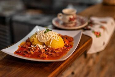 Chanta — Restaurant Food And Dining Photo