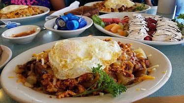Pegah’s Kitchen — Restaurant Food And Dining Photo