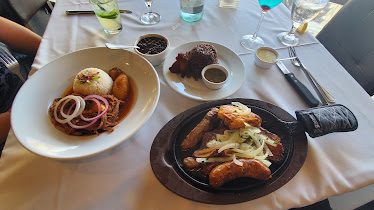 Coco Palm Restaurant — Restaurant Food And Dining Photo