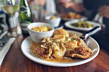 Nola's ...Creole & Cocktails