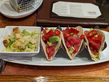Old Town Pour House - Naperville