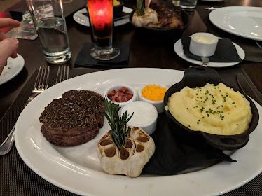 6S Steakhouse