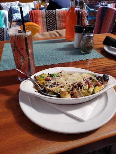 East Village Bohemian Pizzeria — Restaurant Food And Dining Photo