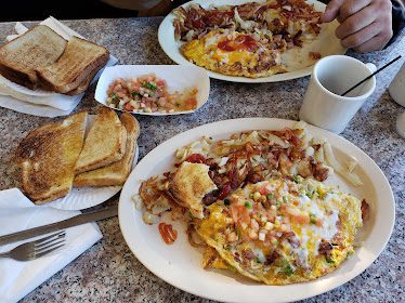 Bravo Burgers — Restaurant Food And Dining Photo