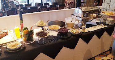 YaYa's Euro Bistro