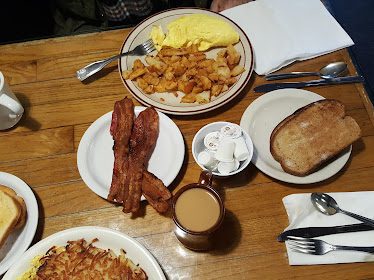 The Brief Encounter Cafe — Restaurant Food And Dining Photo