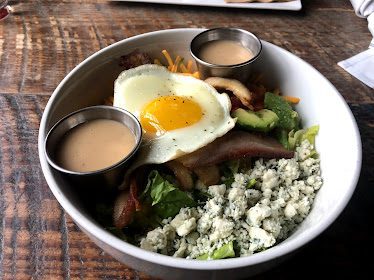 Empire Burgers & Brew — Restaurant Food And Dining Photo