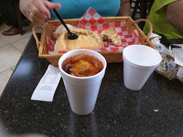 Cinnamon's Deli — Restaurant Food And Dining Photo