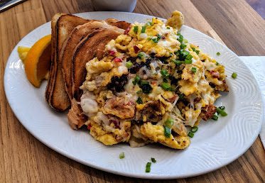 Lucky's Café